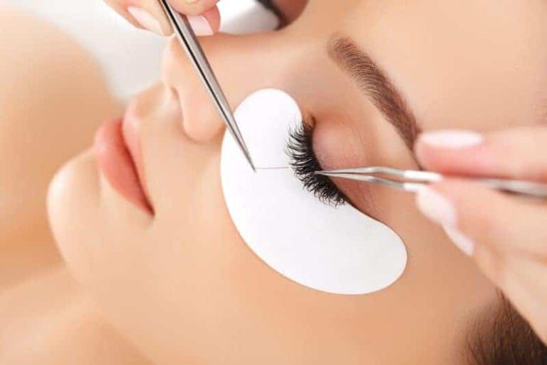 Dreamlash-Lashes-Last-Longer