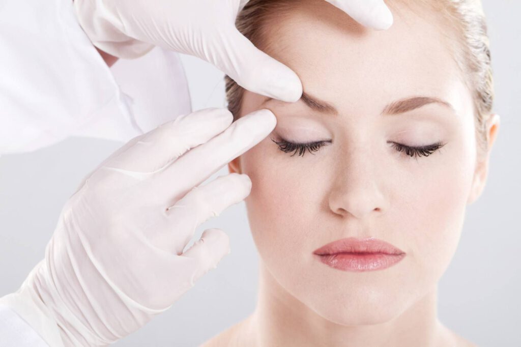 Enhance Your Beauty with High-Quality Eyelid Surgery Services